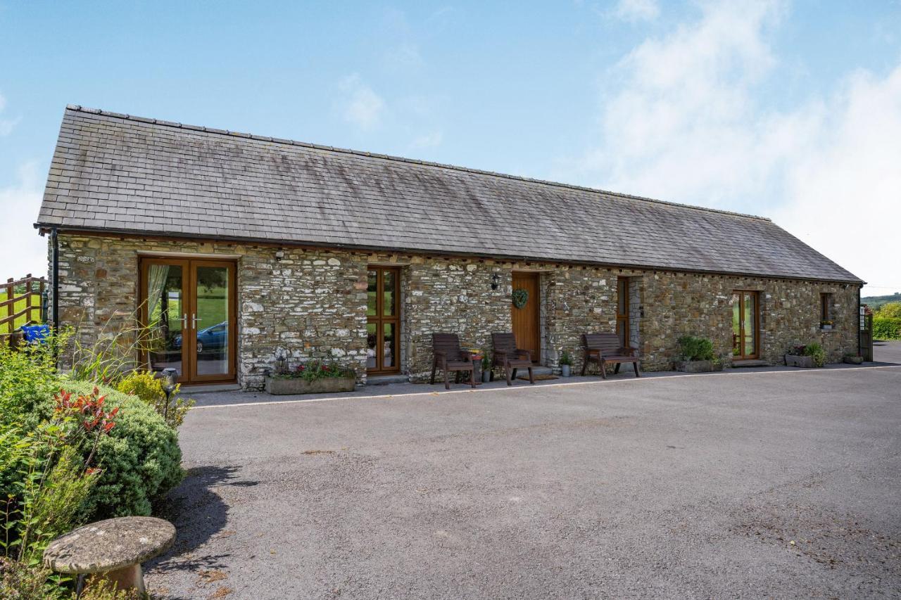 Ysgubor Hir Villa Llanedy Ngoại thất bức ảnh